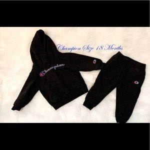 Champion Black 18 Month Set